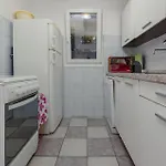 펜션 3 Bedroom Awesome In 브르시