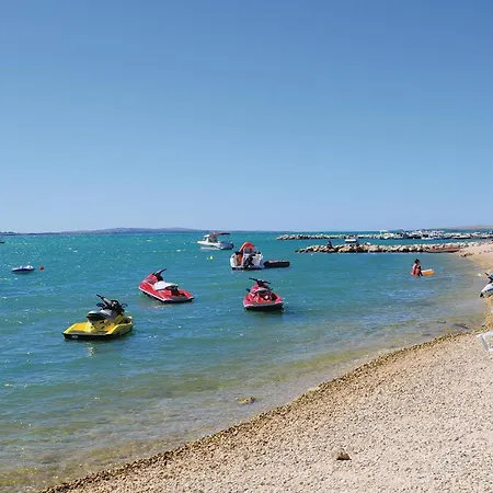 3 Bedroom Awesome In Дом отдыха Врси