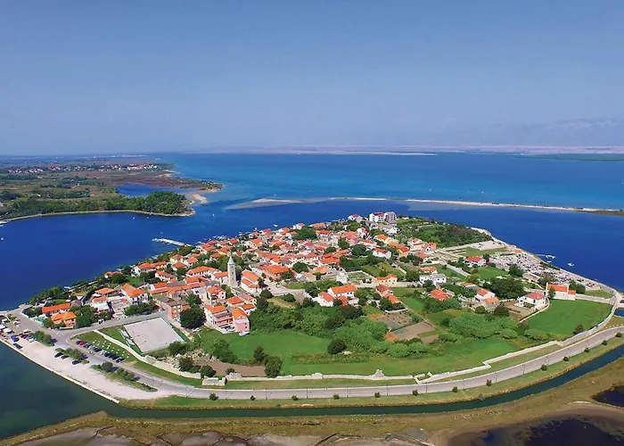 3 Bedroom Awesome In