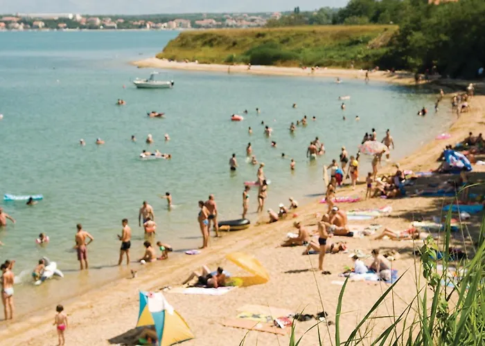 Дом отдыха 3 Bedroom Awesome In