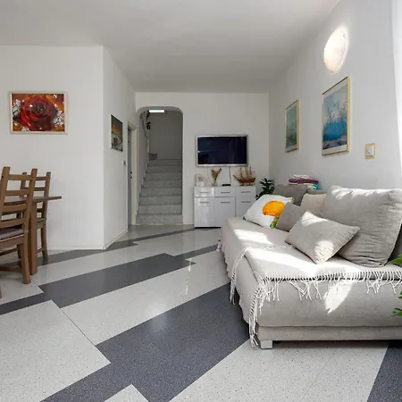 Lovely In With Wifi Casa vacanze