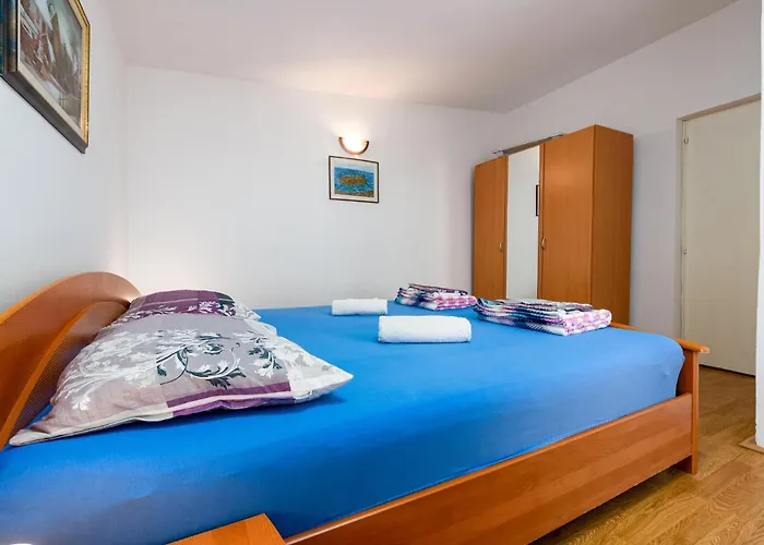 3 Bedroom Awesome In